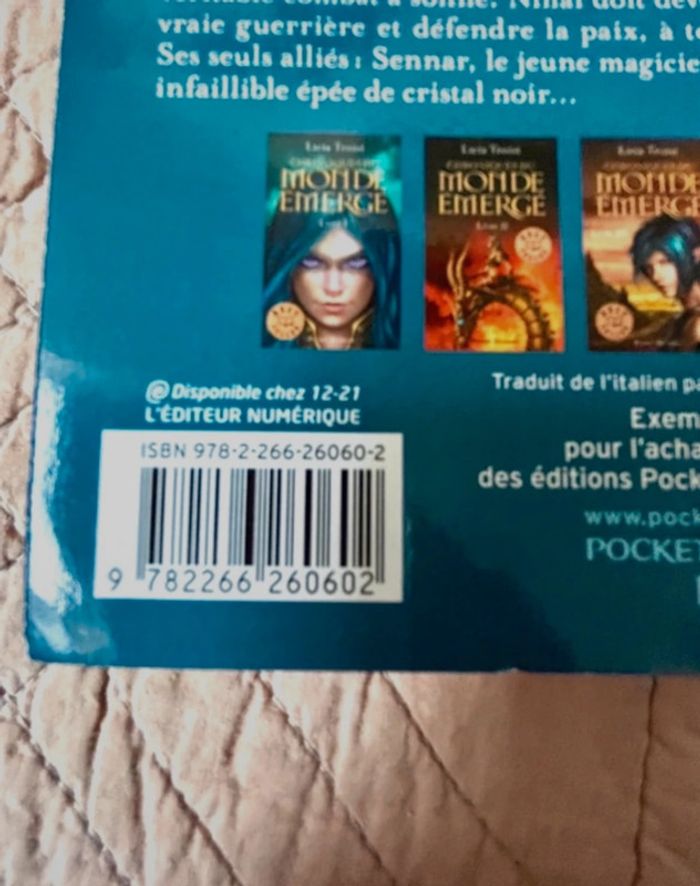Livre Chronique du monde émergé tome 1 - photo numéro 4