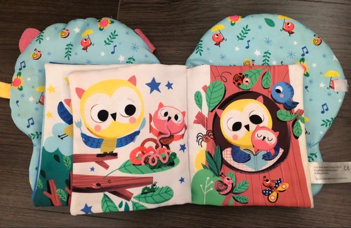 Livre en tissu forme hibou en parfait état - photo numéro 3