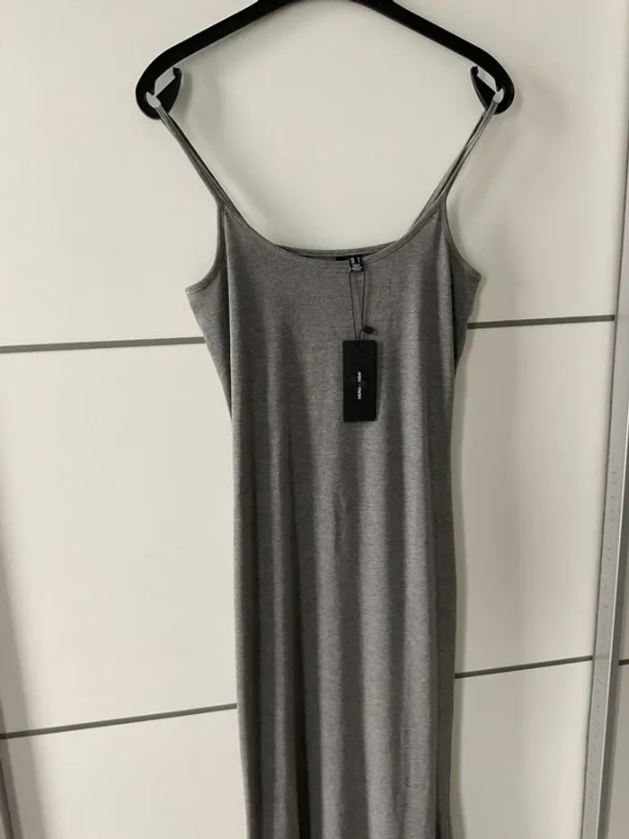 Robe longue - photo numéro 3