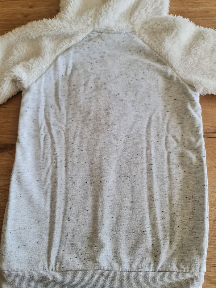 Pull à capuche - photo numéro 7