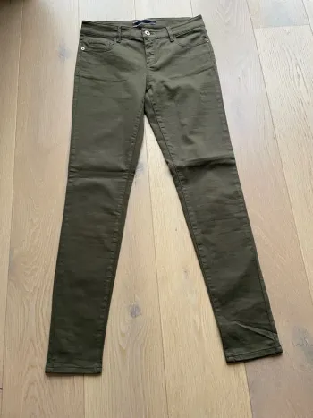 Jeans neuf Massimo Dutti 38