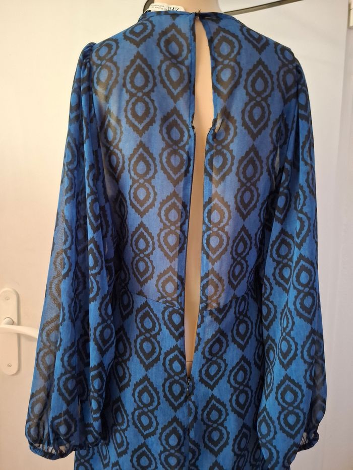 Robe zara taille 38 en très bon état - photo numéro 6