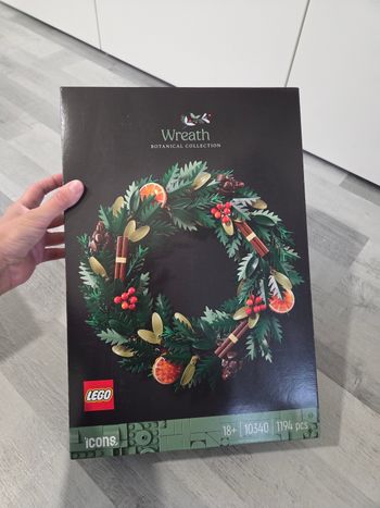 Set lego la couronne de noel 10340