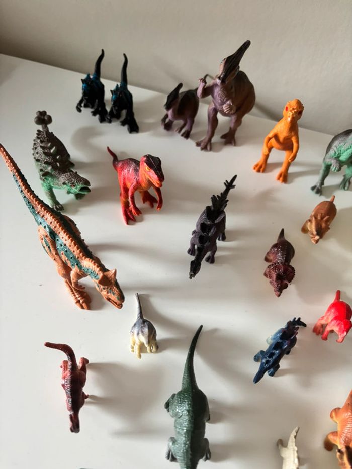Lot dinosaures - photo numéro 5
