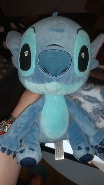 Peluche stitch neuve