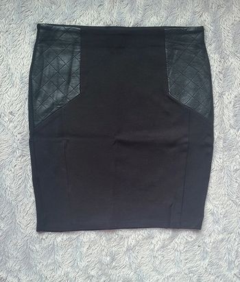 Jupe noire simili jennyfer taille S 36