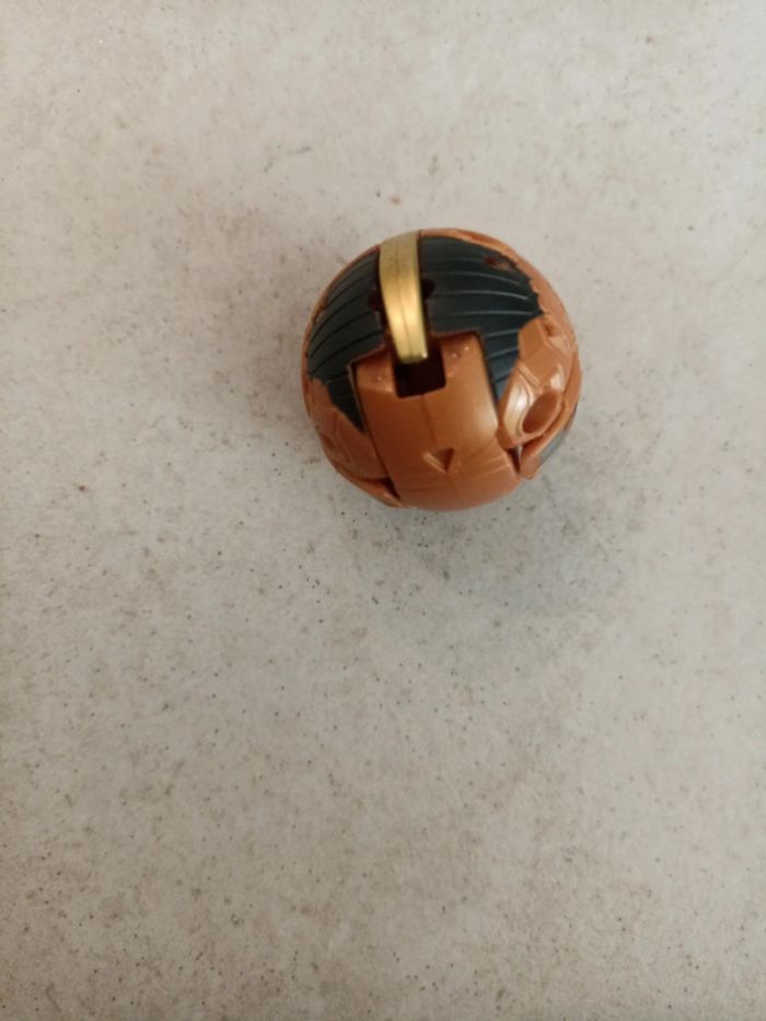 Plateau jeu Bakugan - photo numéro 5