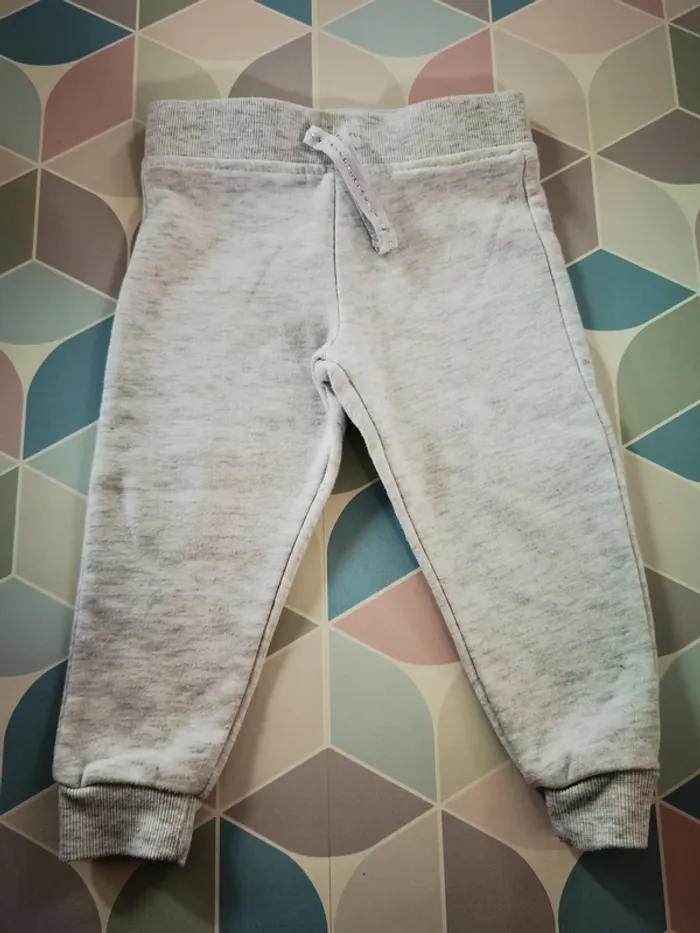 D4578 - jogging garçon 9/12 mois - photo numéro 2