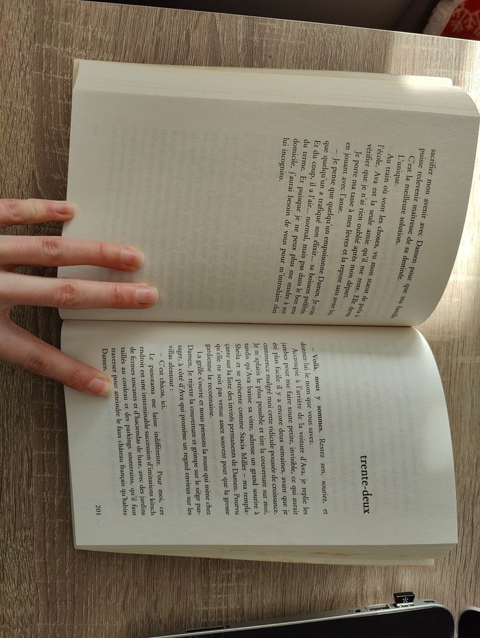 Livre Éternels tome 2 : lune bleue - photo numéro 4