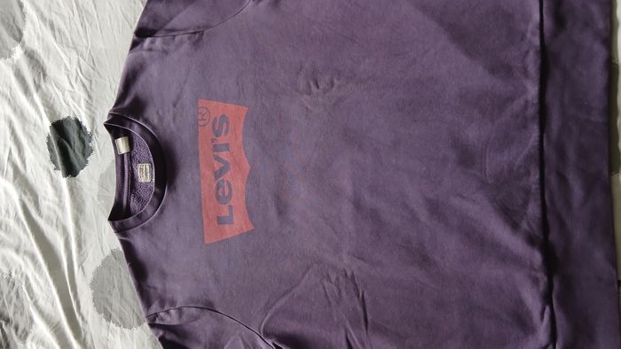 Sweat Levi's