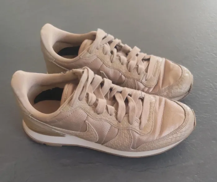 Nike Internationalist femme doré taille 39