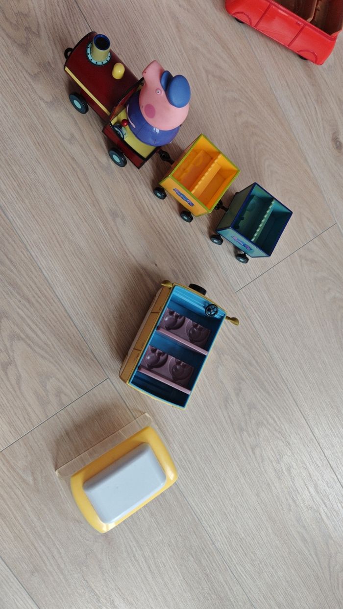 Train Peppa pig+ véhicule - photo numéro 2