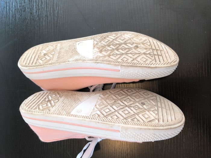 Chaussures rose - photo numéro 4