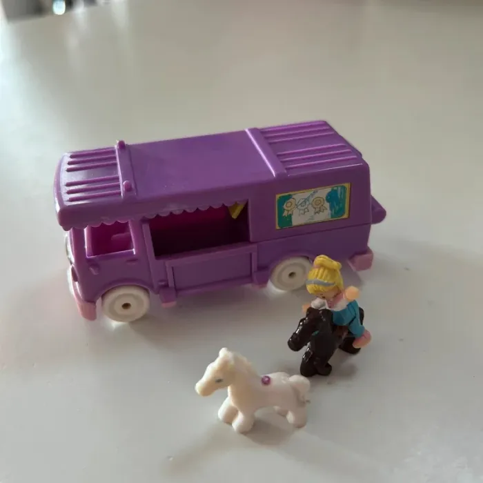 Polly pocket stable on the go complet - photo numéro 2