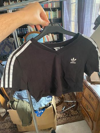 T-shirt court Adidas