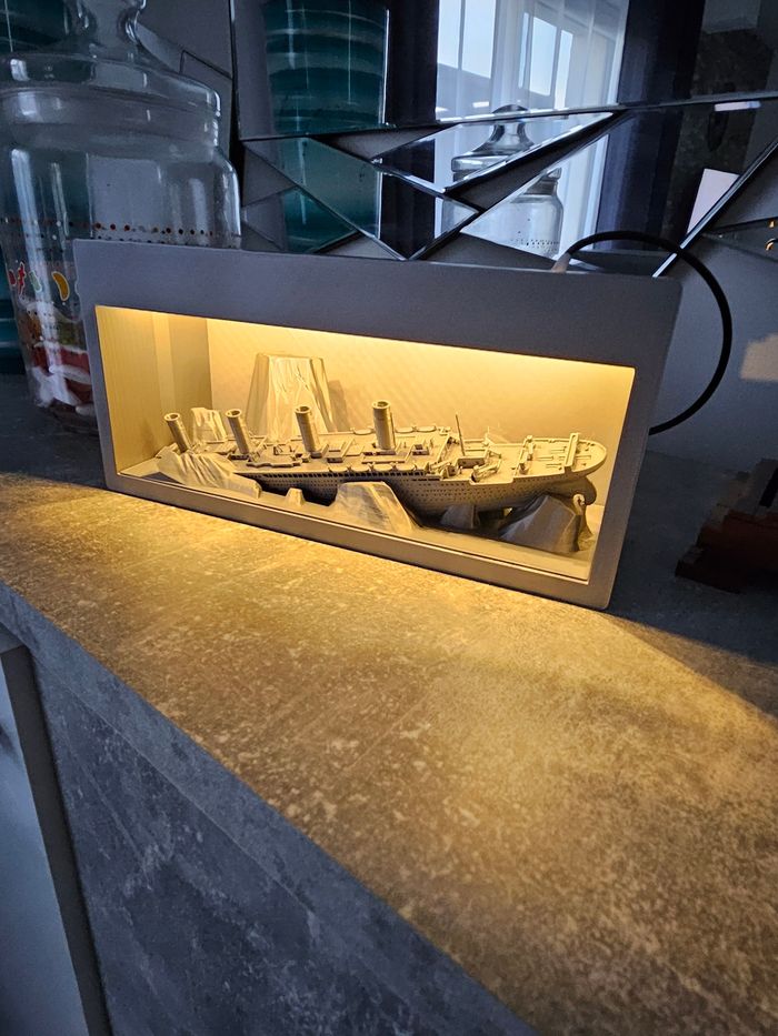 Lampe lumineuse à led titanic - photo numéro 6