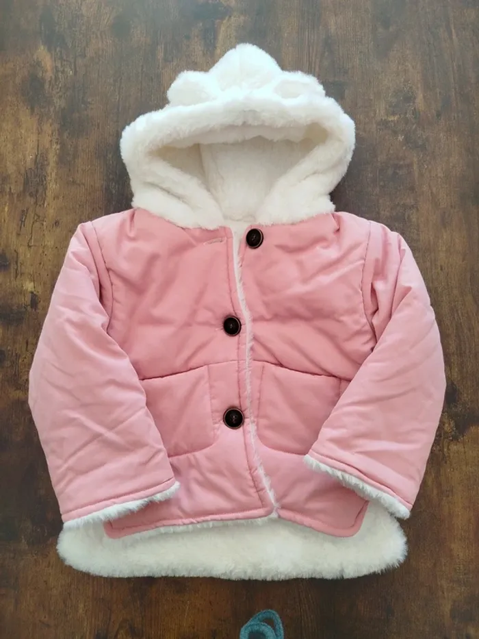 Manteau bébé fille 12-18 mois (taille 80) doublé chaud capuche fourrée rose