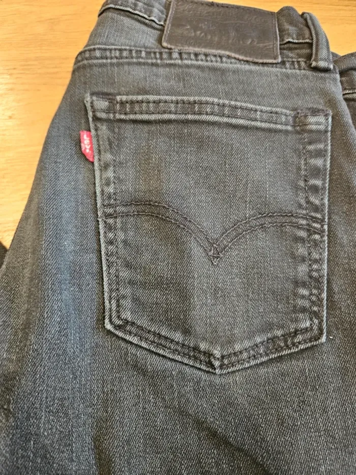 Jean levis 510 - photo numéro 2