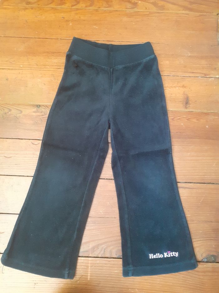 Pantalon en velours noir motif écriture blanc