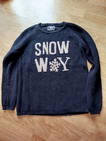 Pull taille 12 ans