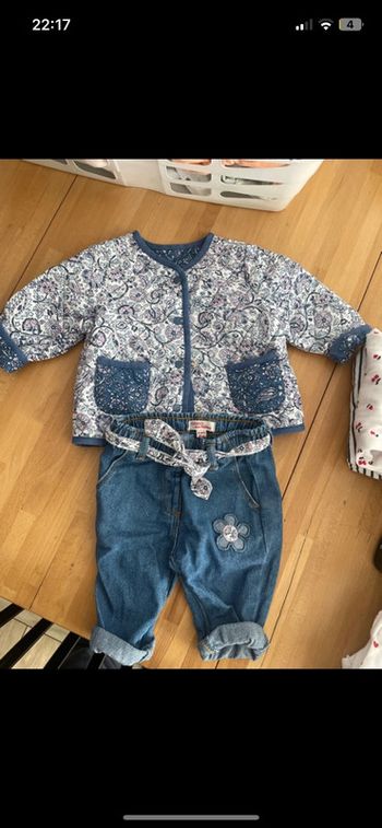 Ensemble veste fleurie + pantalon 6 mois