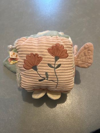 Cube d’activité bébé