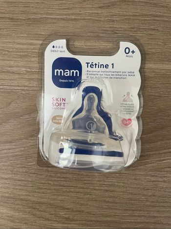 Tétine débit 1 MAM