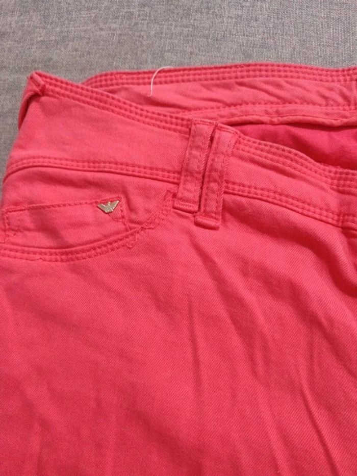 C57 pantalon fushia Armani Jeans W29 - photo numéro 4