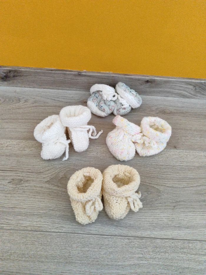 Lots 4 paires de chaussons tricotés