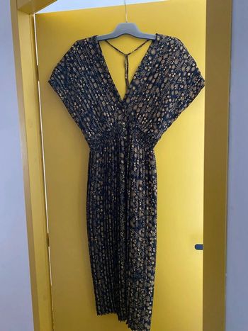 Robe Sandro taille 40