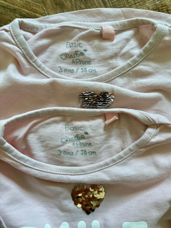 Tee-shirts jumelles 3 ans - photo numéro 6