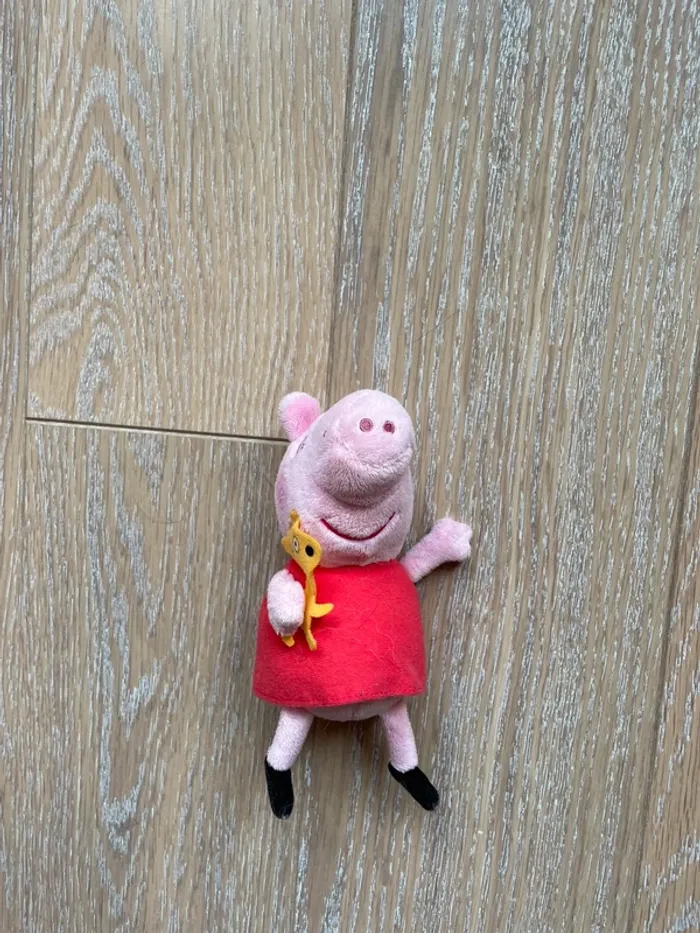 Poupée doudou peppa pig - photo numéro 2