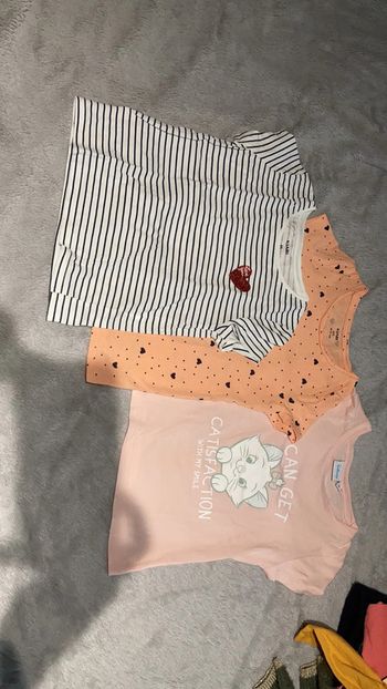 Lot de trois T-shirts fille