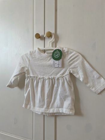 Kiabi t shirt neuf 3 mois