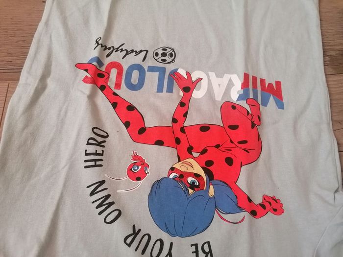 Pyjama miraculous taille 10ans fille - photo numéro 7