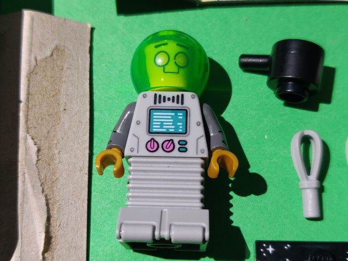 Minifig Lego Espace - Cuisinier - série 26 - Parfait État - avec boîte - Lego Original - photo numéro 4