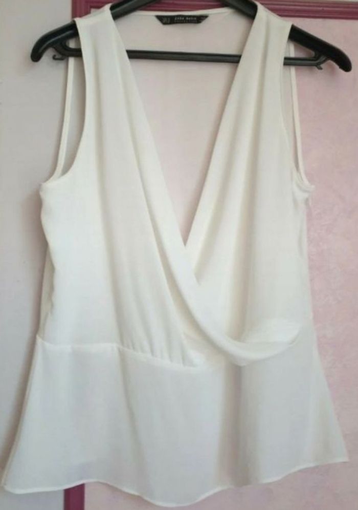 Blouse "Zara" blanc- crème en T.38 Neuve - photo numéro 2