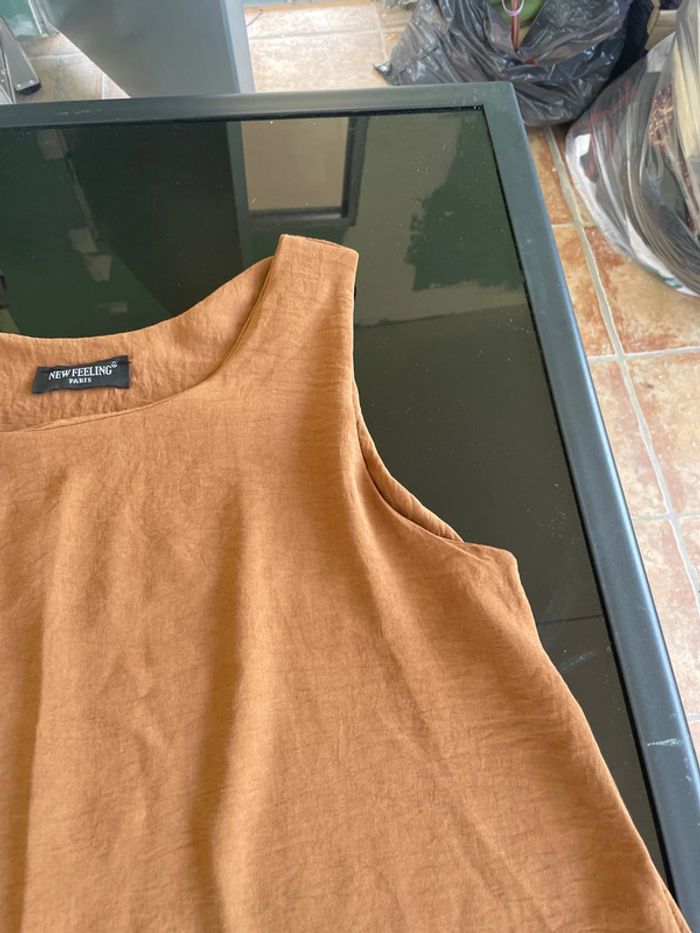 Jolie robe sans manches en taille 42 - photo numéro 7