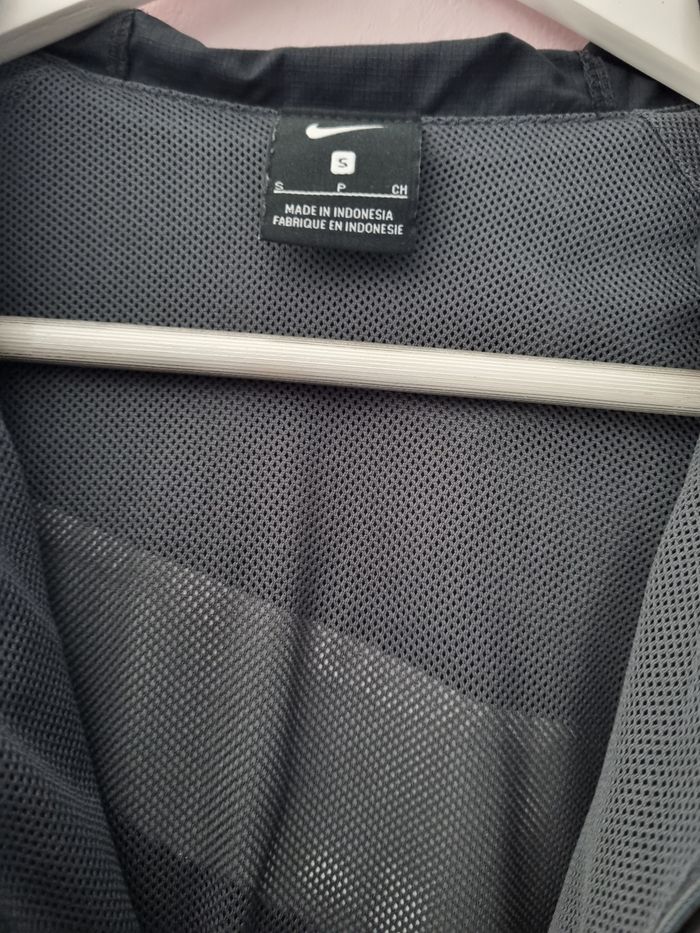 Veste Nike - photo numéro 3