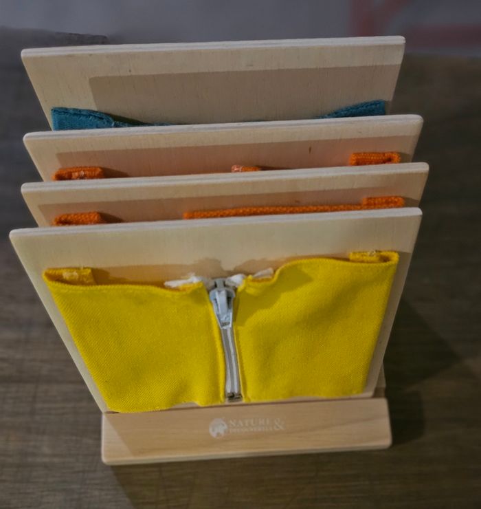 Boîte de fermetures Montessori - photo numéro 6