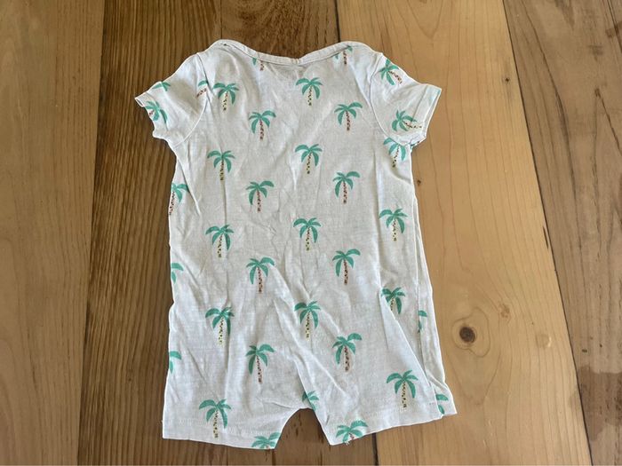 🌴 Combishort blanc à motifs palmiers Kiabi 6 mois garçon - photo numéro 2