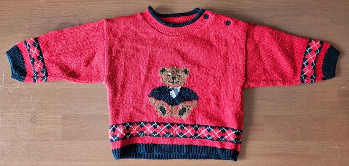 Lot pulls taille 12 mois - photo numéro 4