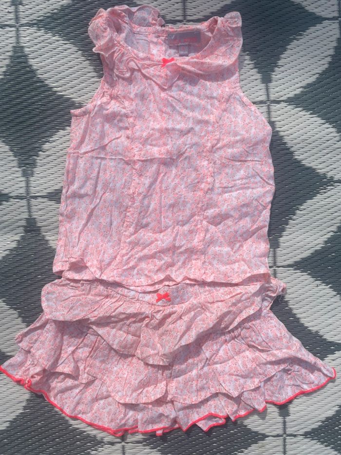 Ensemble, Lisa Rose