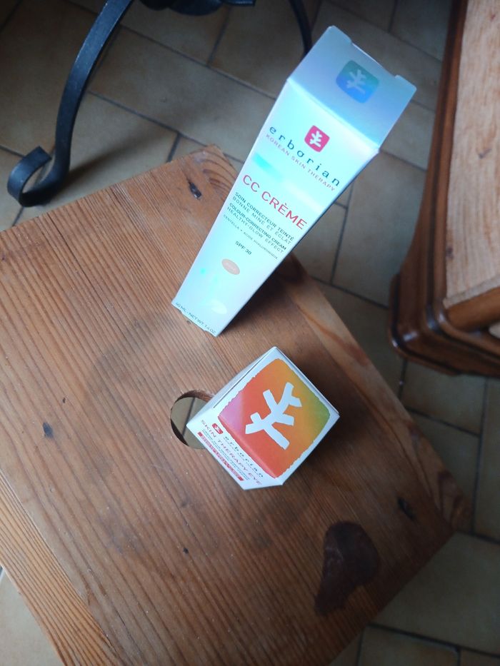 Lots erborian jamais servi - photo numéro 6