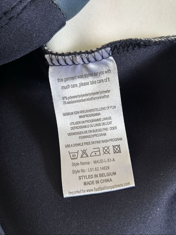 Robe marine et imprimée à manches courtes Vila Joy taille L TBE - photo numéro 10