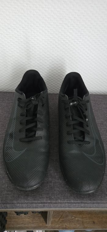 Basket foot salle Nike