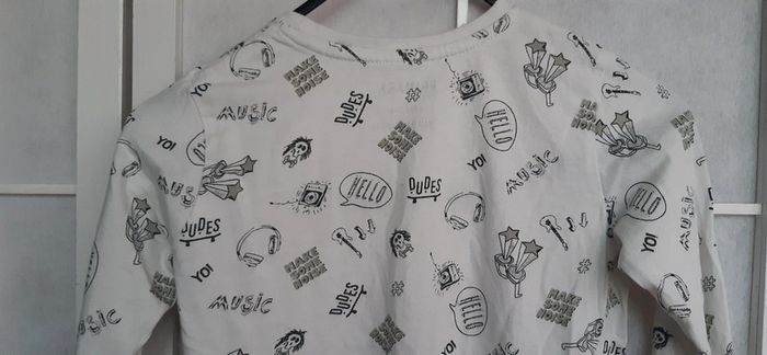 Tee-shirt 4.5ans 110cm manches longues - photo numéro 6