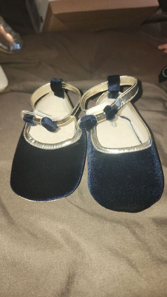 Chausson bleu pour fête - photo numéro 6