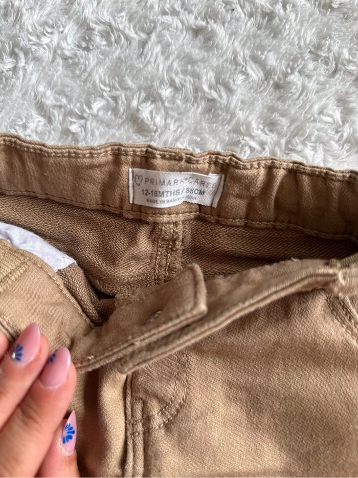 Jean beige 12/18 mois - photo numéro 2