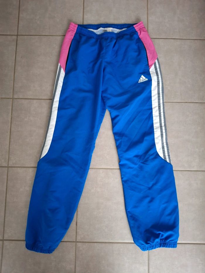 Pantalon survetement adidas taille S comme neuf